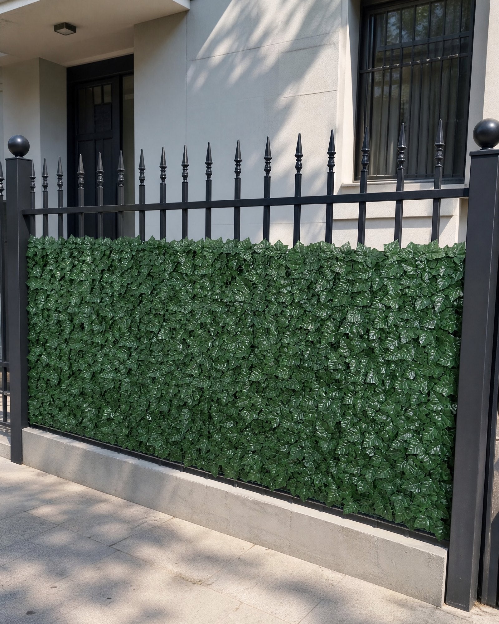 Jardín Vertical Artificial Muro Verde 100×300 cm con reja